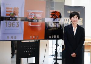 삼양식품 ‘짜르르’, 우지로 튀긴 면에 진한 짜장…물 안 버리고 풍미 살려